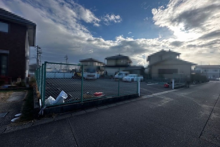 安城市　駐車場ブロック等撤去工事
